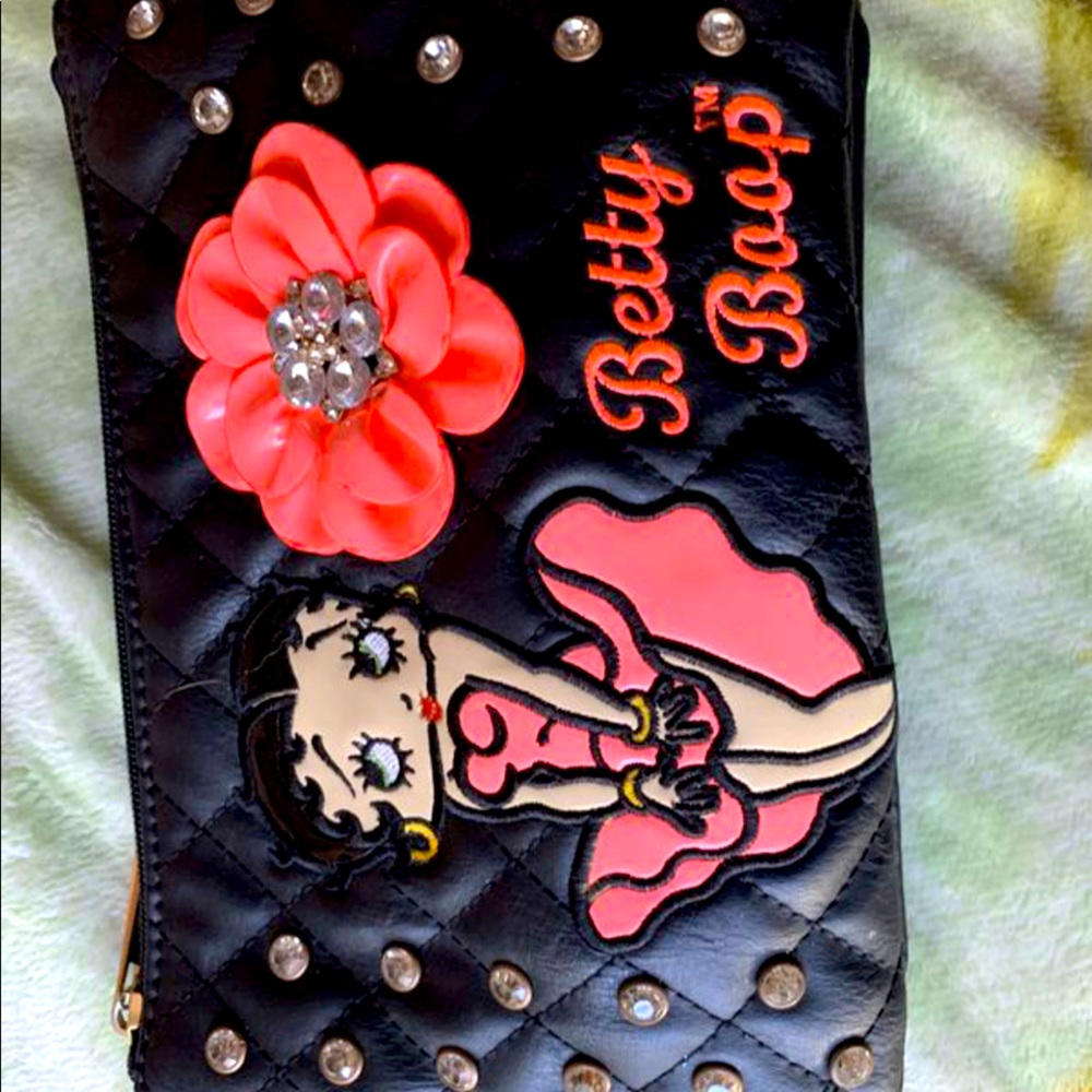 Betty book crossbody purse